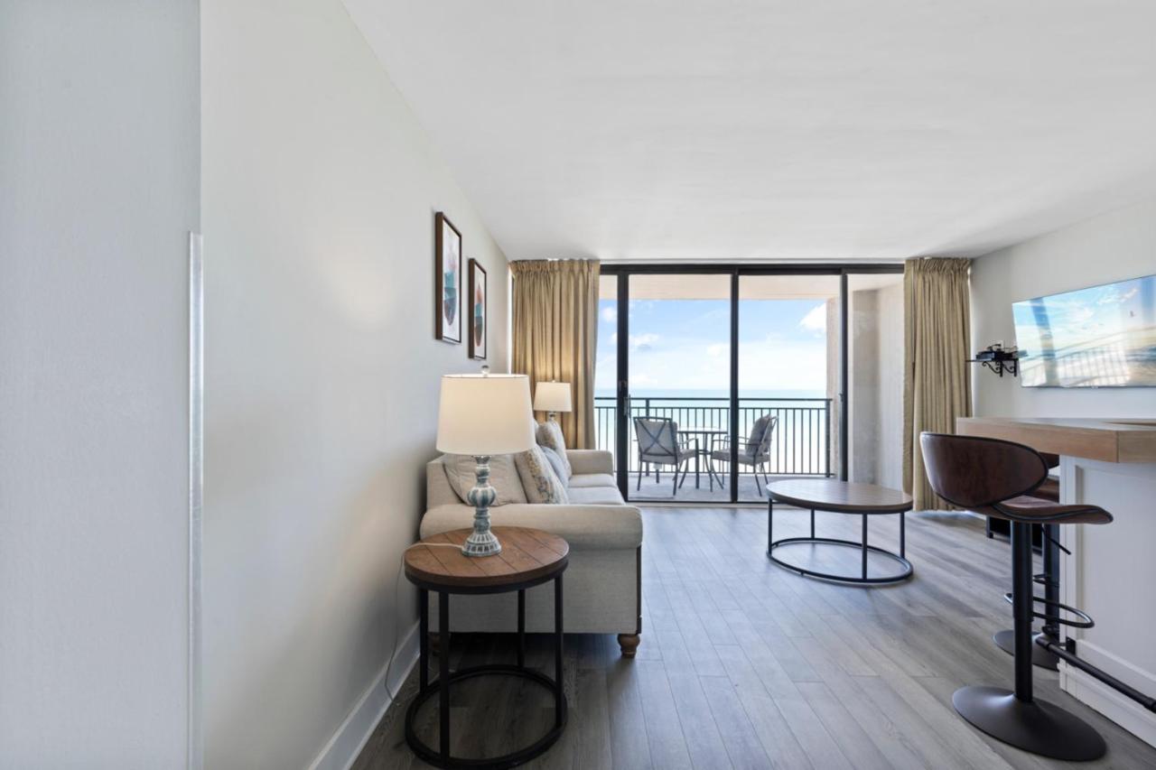 Lively Views From The Balcony At Ocean Forest Plaza Myrtle Beach Eksteriør billede
